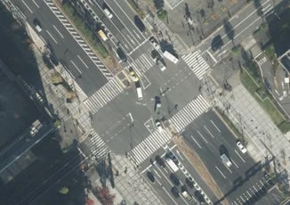 道路,交差点,空撮,車,交通,都市,街並み,上空,横断歩道,俯瞰