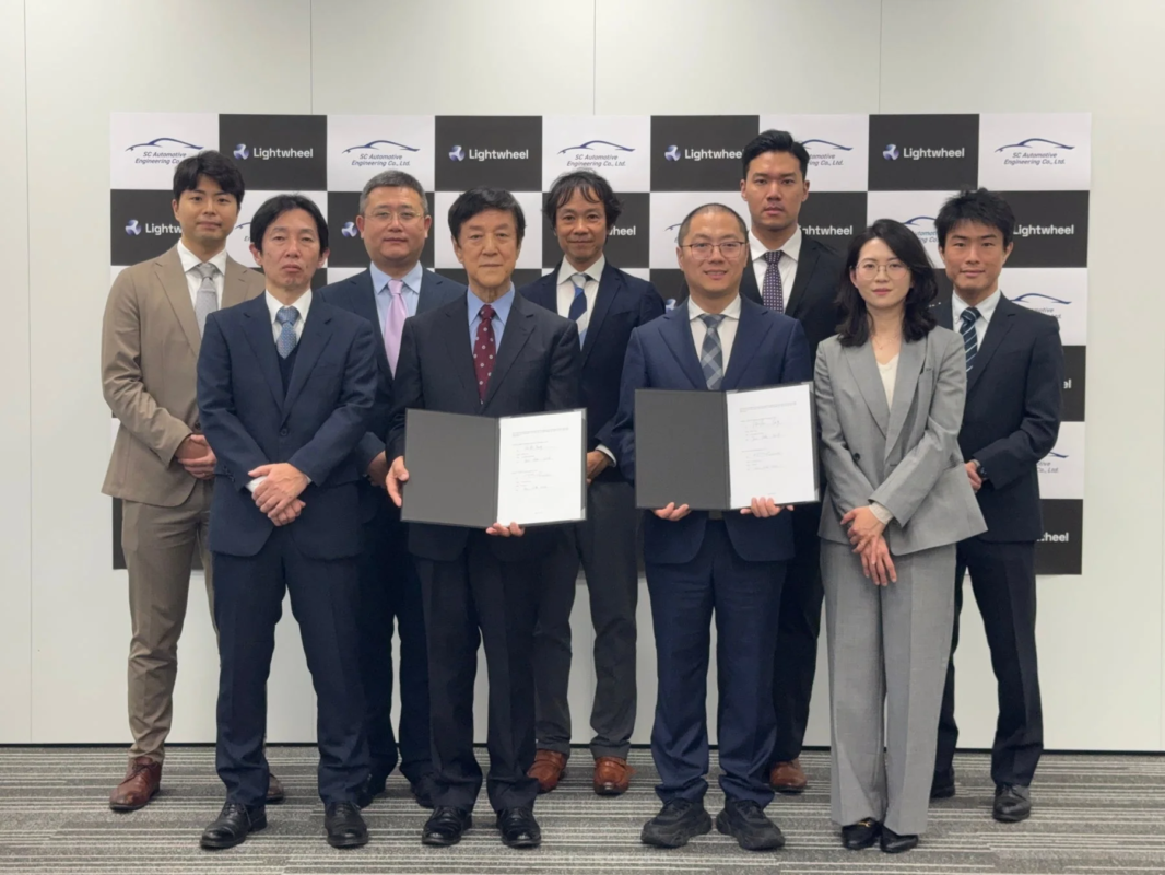 SCオートモーティブエンジニアリングとLightwheelのビジネスチーム
