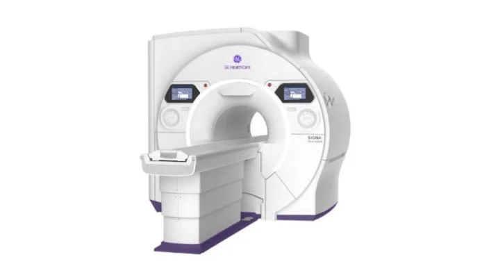GE Healthcare製のMRI装置