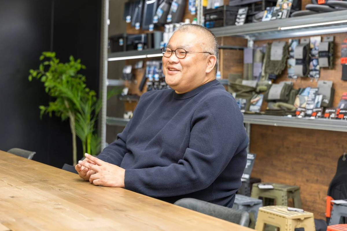 ミーティングでCoeFont通訳を活用する様子