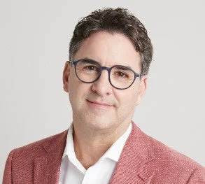 ティム・ロウ氏