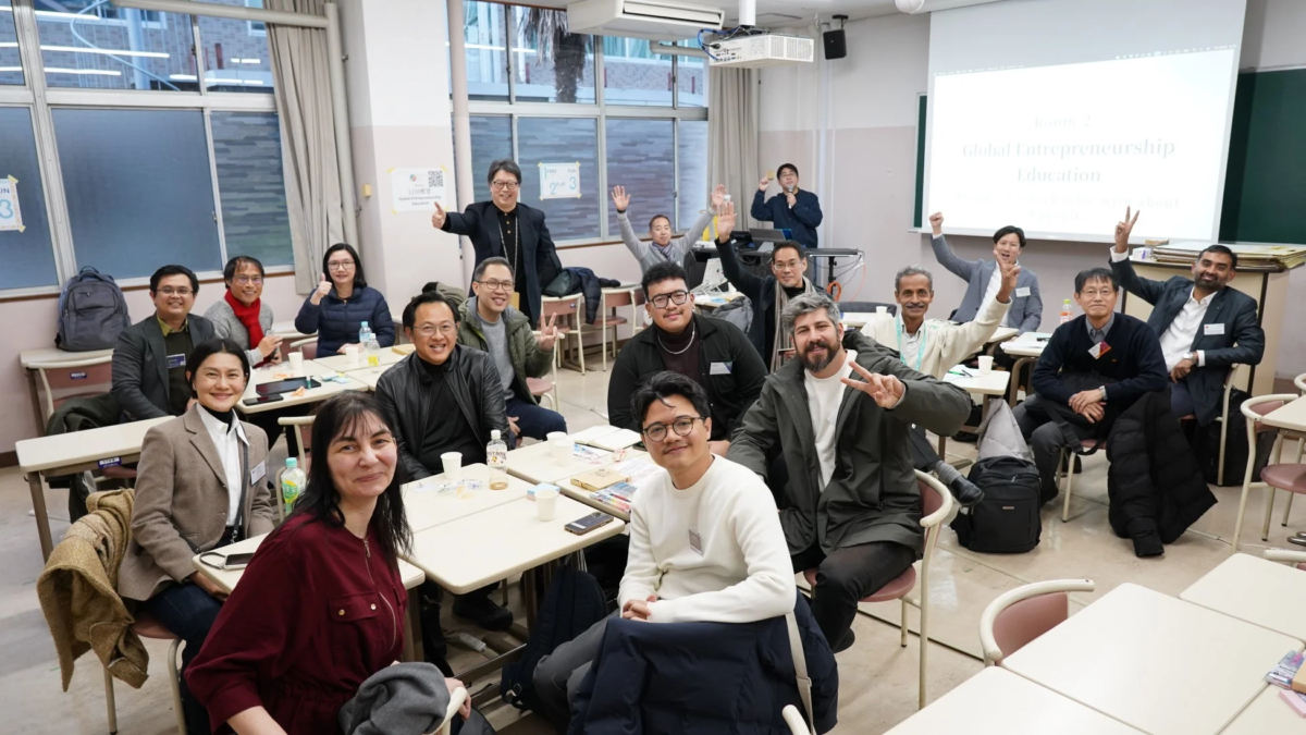 セミナー、教室、国際的