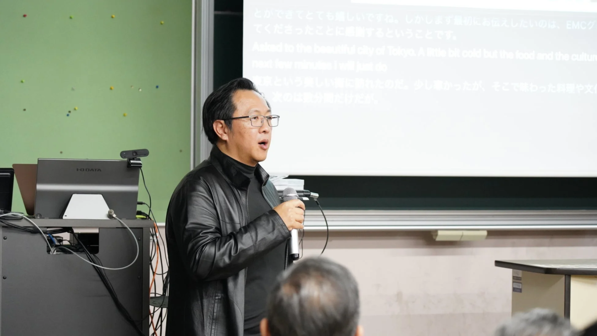 講演、男性、東京