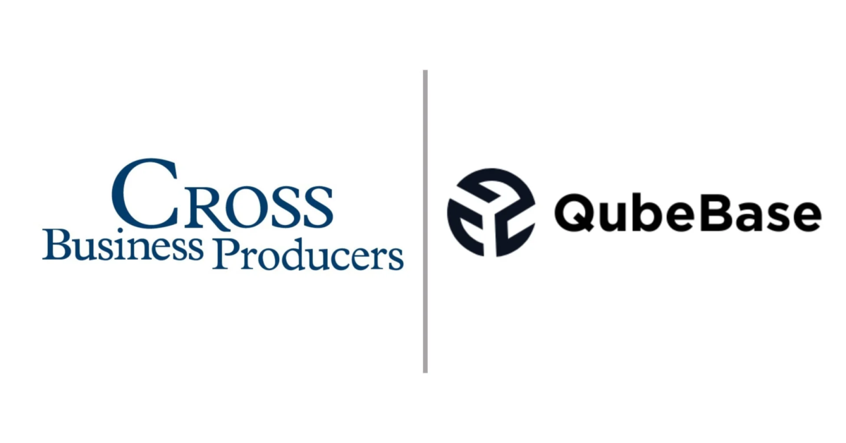 CROSS Business ProducersとQubeBaseのロゴ